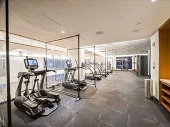 133 Seaport Blvd 1017, Boston MA 02210
