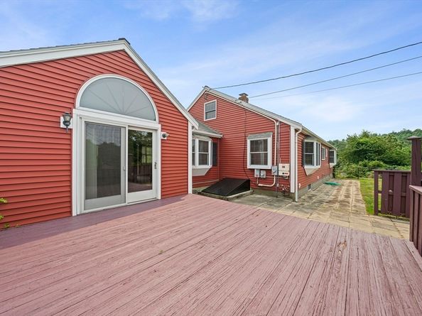 51 Hatch St, Marshfield MA 02050