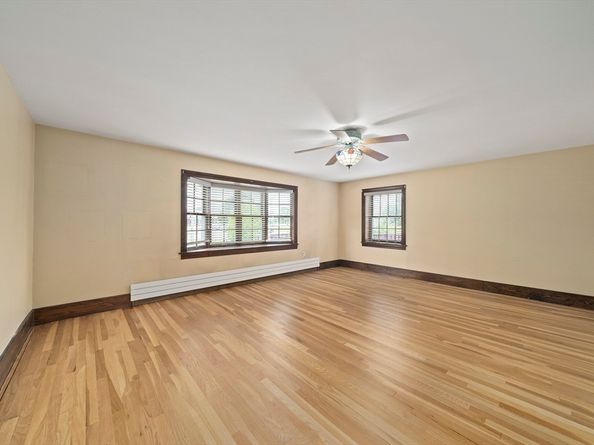 51 Hatch St, Marshfield MA 02050