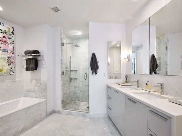 580 Washington St 1402, Boston MA 02111