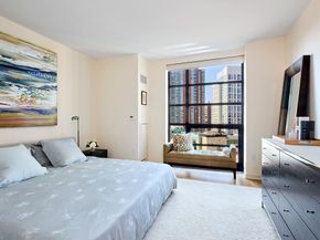 580 Washington St 1402, Boston MA 02111