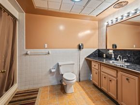 25 Maple Ave, Oxford MA 01537