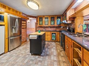 25 Maple Ave, Oxford MA 01537
