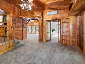 25 Maple Ave, Oxford MA 01537