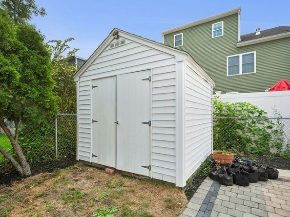 54-54A Mary St 1, Arlington MA 02474