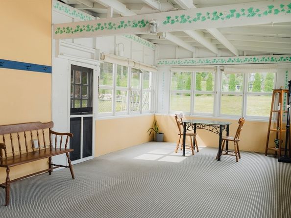 656 Bolton St, Marlborough MA 01752
