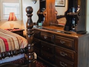 656 Bolton St, Marlborough MA 01752