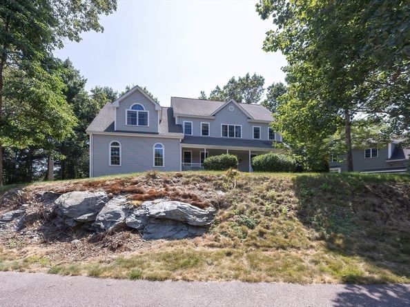 6 Freedom Trail, Medway MA 02053