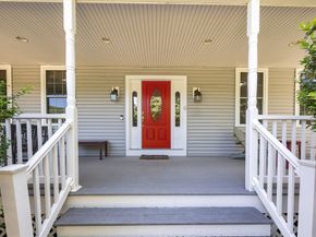 6 Freedom Trail, Medway MA 02053