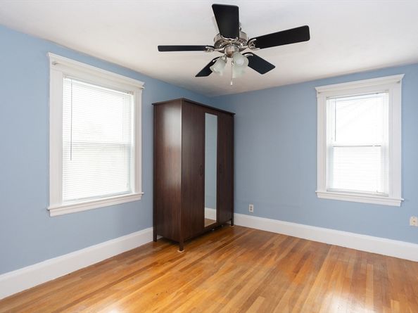 12 Ingleside Ave, Malden MA 02148