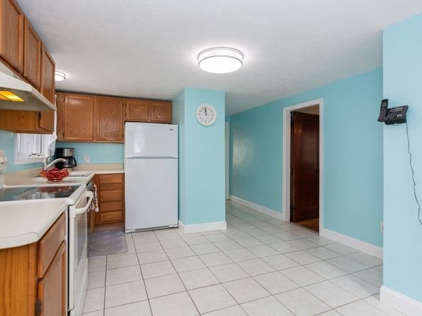 12 Ingleside Ave, Malden MA 02148