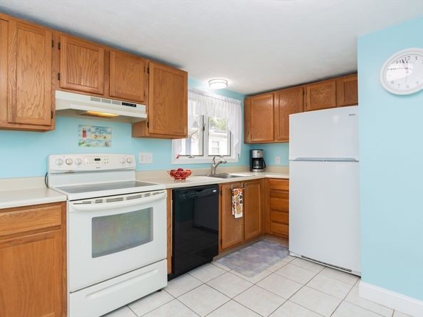 12 Ingleside Ave, Malden MA 02148