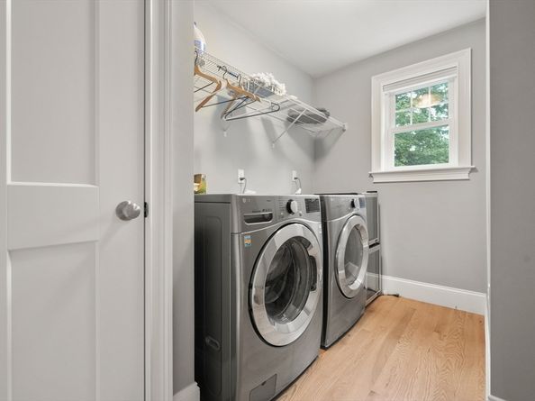26 Brookfield Rd, Waltham MA 02452