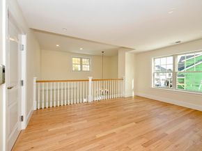 13 Clubview Dr 13, Andover MA 01810