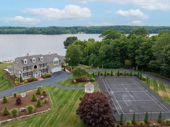 56 & 60 Prince Way, Pembroke MA 02359