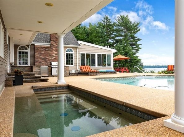 56 & 60 Prince Way, Pembroke MA 02359