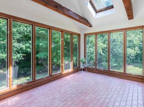 9 Heritage St, Shrewsbury MA 01545