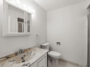 1006 Paradise Rd 1H, Swampscott MA 01907