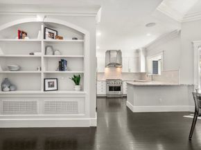34 Winchester Rd 34, Newton MA 02458