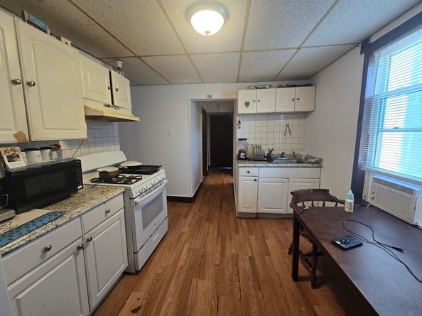450 Essex St, Lynn MA 01902