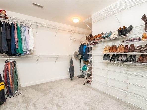 14 Essex St, Norfolk MA 02056