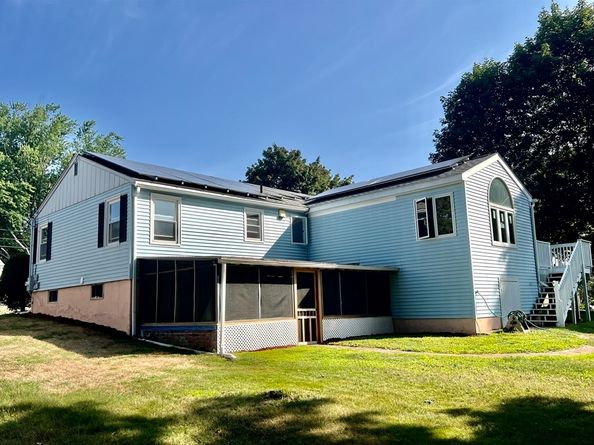 43 Harriet Ave, Shrewsbury MA 01545