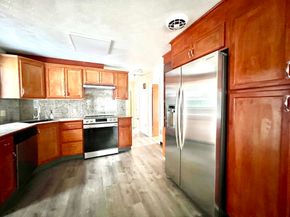 43 Harriet Ave, Shrewsbury MA 01545