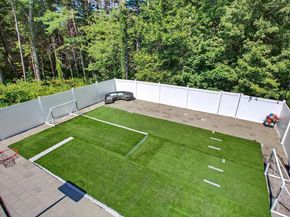 63 Outlook Rd, Billerica MA 01862