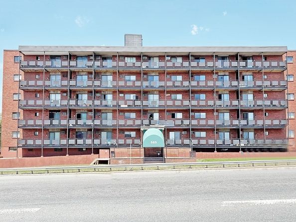 585 Revere Beach Pkwy 410, Revere MA 02151
