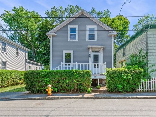 12 Planters St, Salem MA 01970