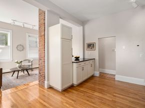 392 Norfolk St 1, Cambridge MA 02139