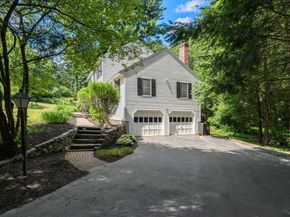 1 Maillet Dr, Acton MA 01720