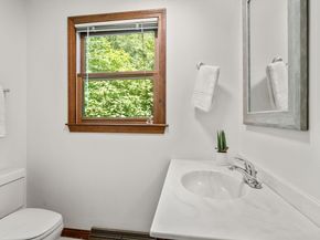 1 Maillet Dr, Acton MA 01720