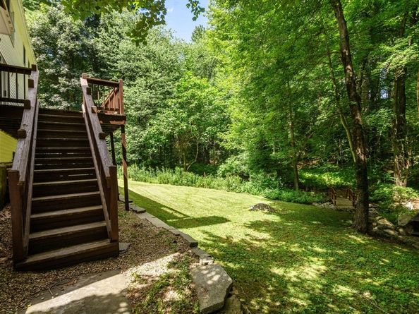 1 Maillet Dr, Acton MA 01720