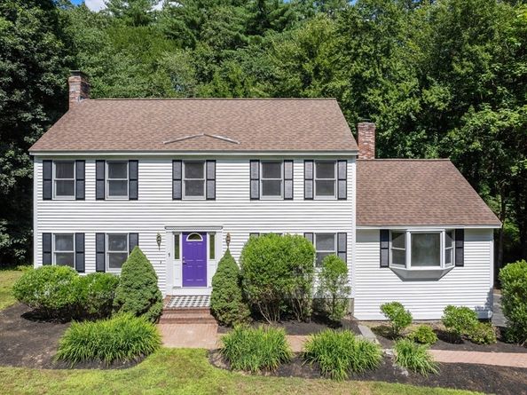 1 Maillet Dr, Acton MA 01720