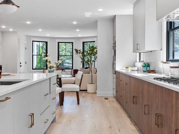 16 Trull St A, Somerville MA 02145