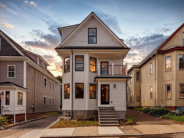 16 Trull St A, Somerville MA 02145
