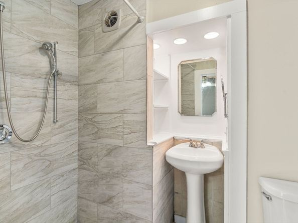 27 Page St, Avon MA 02322