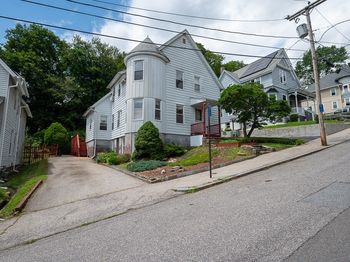 3 Arbor Vitae St.