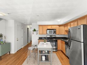 335-337 Meridian St 4, Boston MA 02128