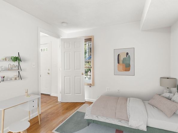 335-337 Meridian St 4, Boston MA 02128