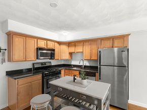 335-337 Meridian St 4, Boston MA 02128