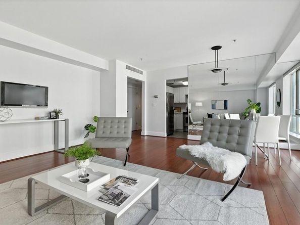 197 8th St 501, Boston MA 02129