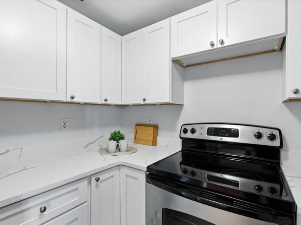 197 8th St 501, Boston MA 02129