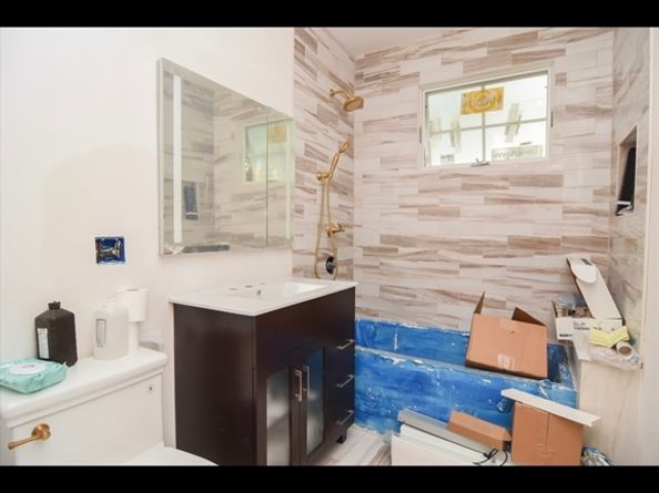 9 Crest Hill Rd, Somerville MA 02145