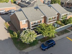 56 Laurelwood Dr 56, Stoughton MA 02072