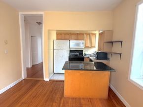 20 Huss Ct 105, Lynn MA 01905