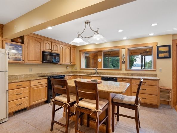 23 Shore Road, North Brookfield MA 01535