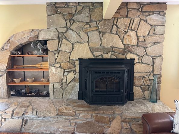 23 Shore Road, North Brookfield MA 01535