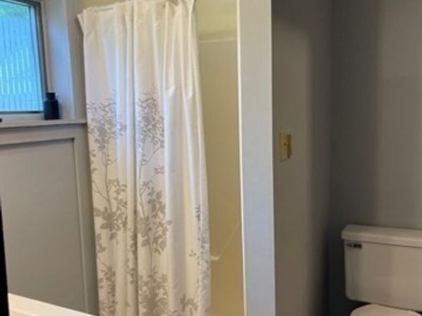23 Shore Road, North Brookfield MA 01535